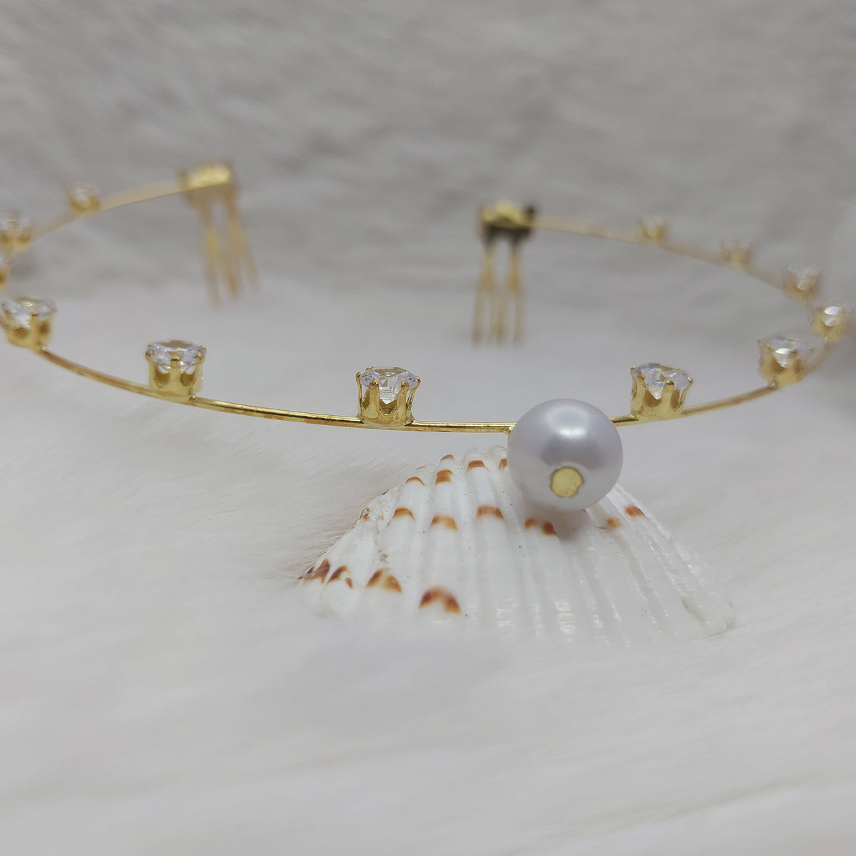 Golden Circle Crystal Hair Accessory - Kids & Adults