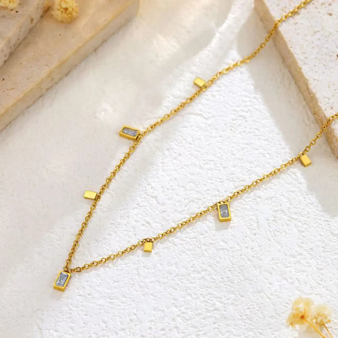 Hangs of Love Pendant Chain