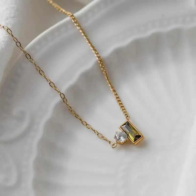 Green Rectangle diamond Pendant Chain