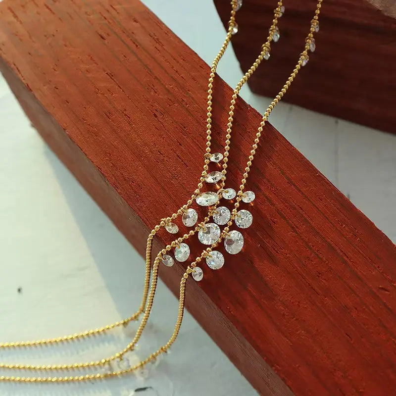 Elegant Collarbone Bare Stone Pendant Chain