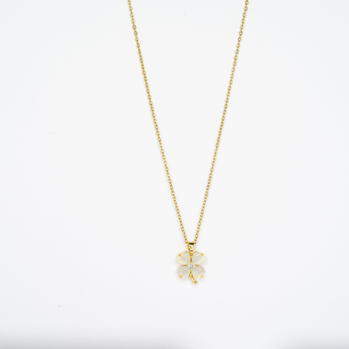 Shell Clover Pendant Chain