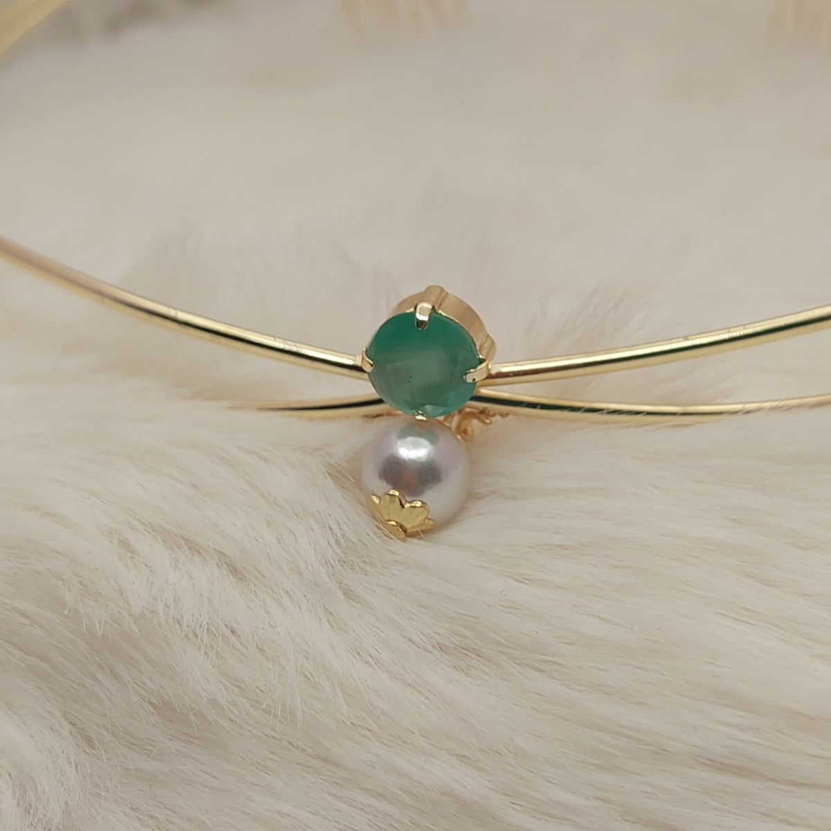 Emerald Pearl Hair Accessory