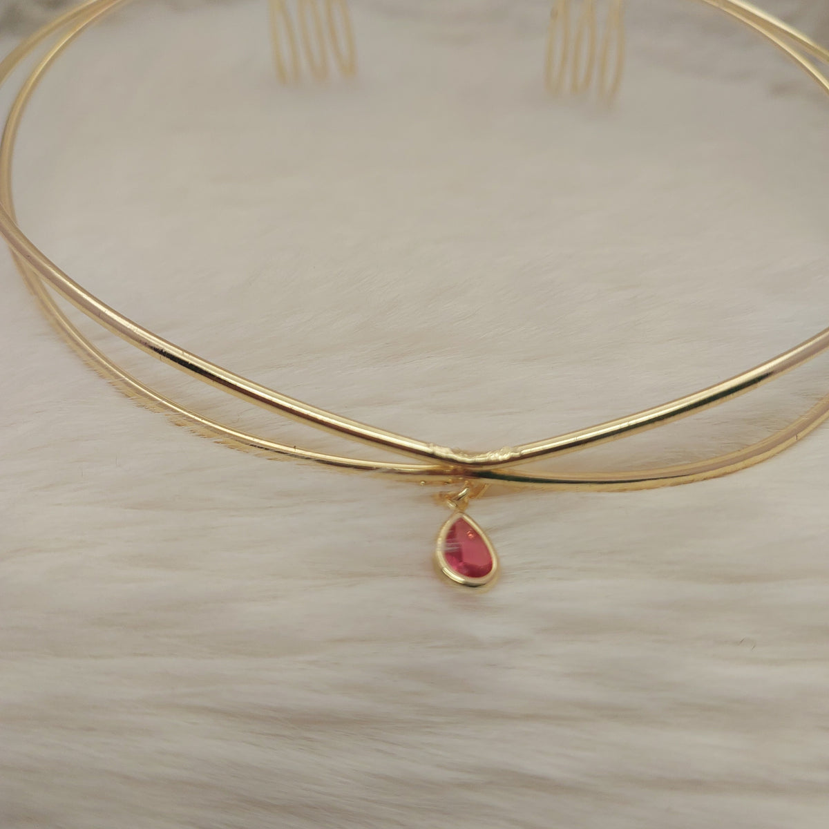 Ruby Charm Hair Accessory