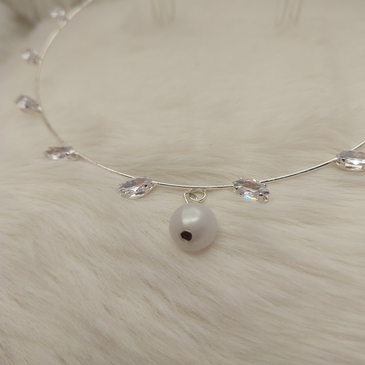 Silver Pearl Hair Accessory - Kids & Adults