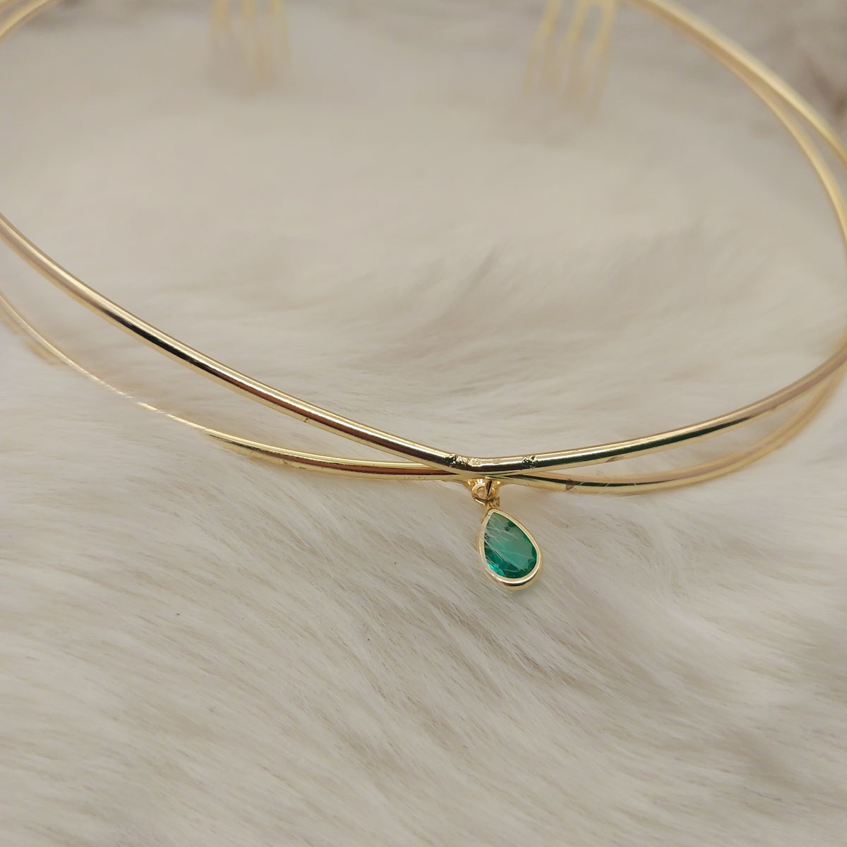 Emerald Charm Hair Accessory