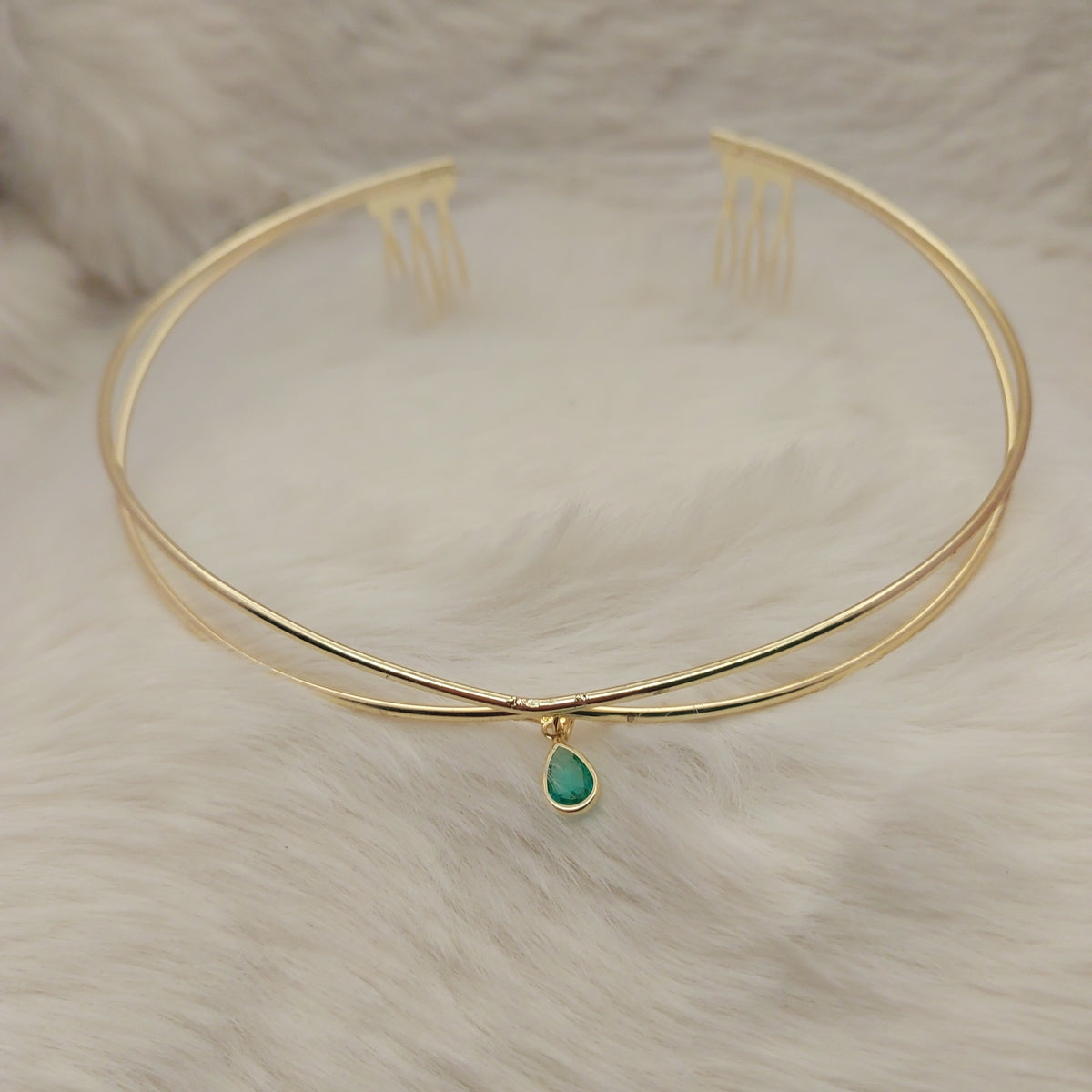 Emerald Charm Hair Accessory