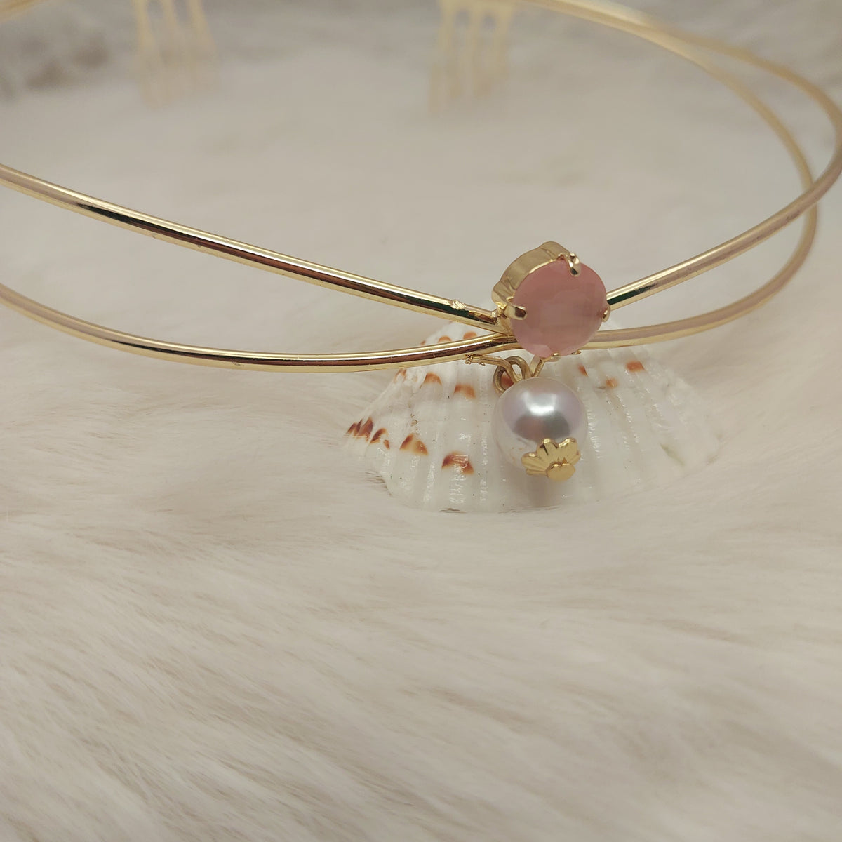 Blush Pearl Hair Accessory