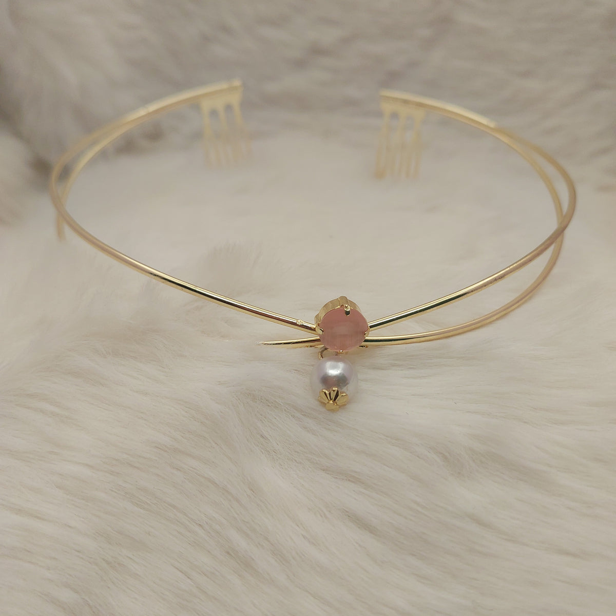 Blush Pearl Hair Accessory
