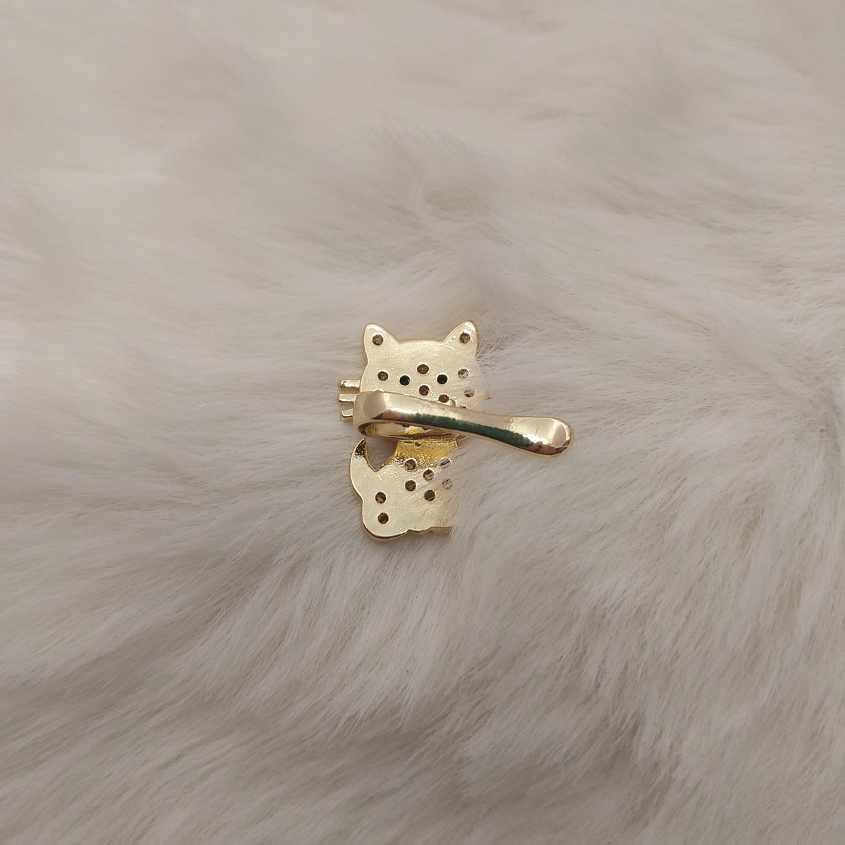 Golden Kitty Ear Cuff - Medium