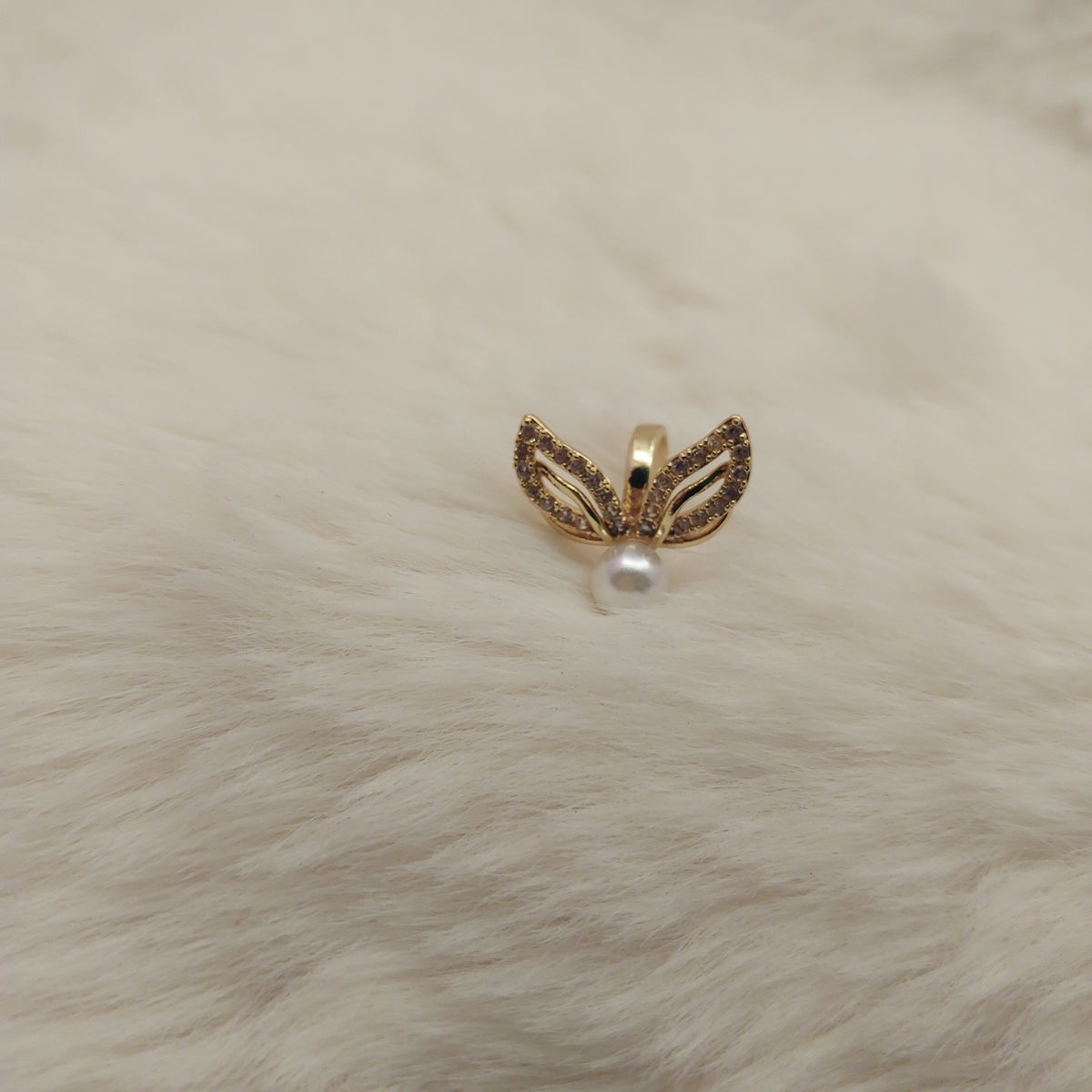 Woodland Grace Ear Cuff - Medium