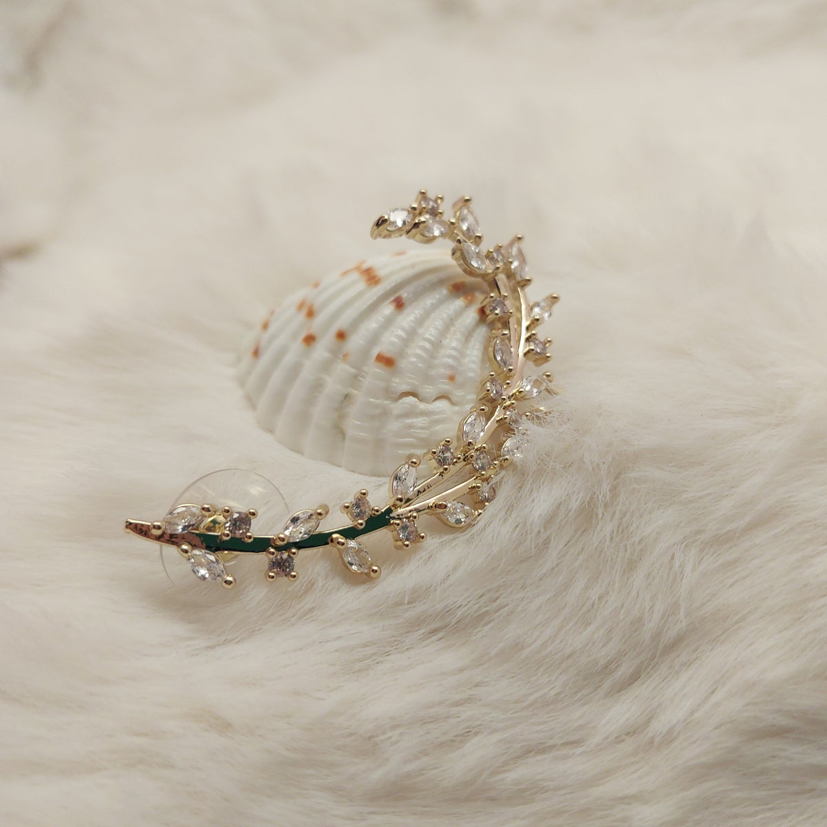 Aurora Crystal Ear Climber - Large