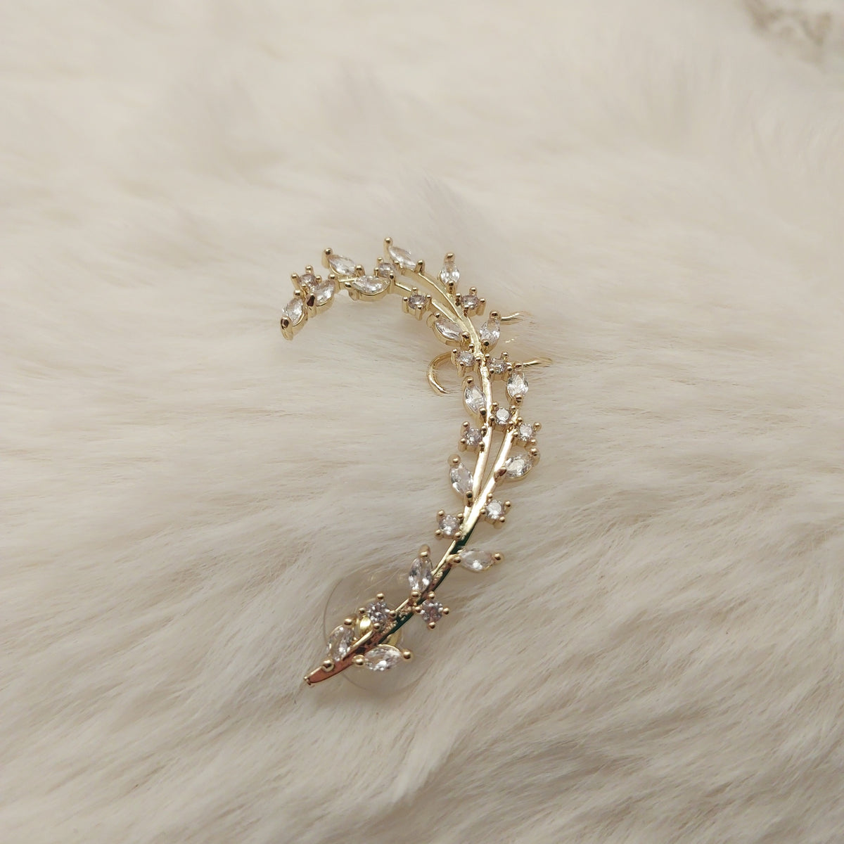 Aurora Crystal Ear Climber - Large