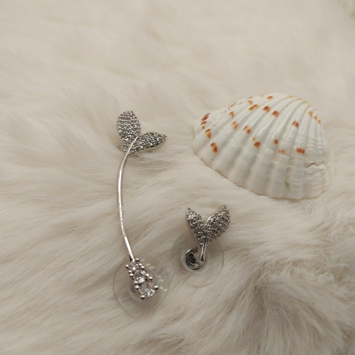 Mermaid Tail Ear Climber - Large