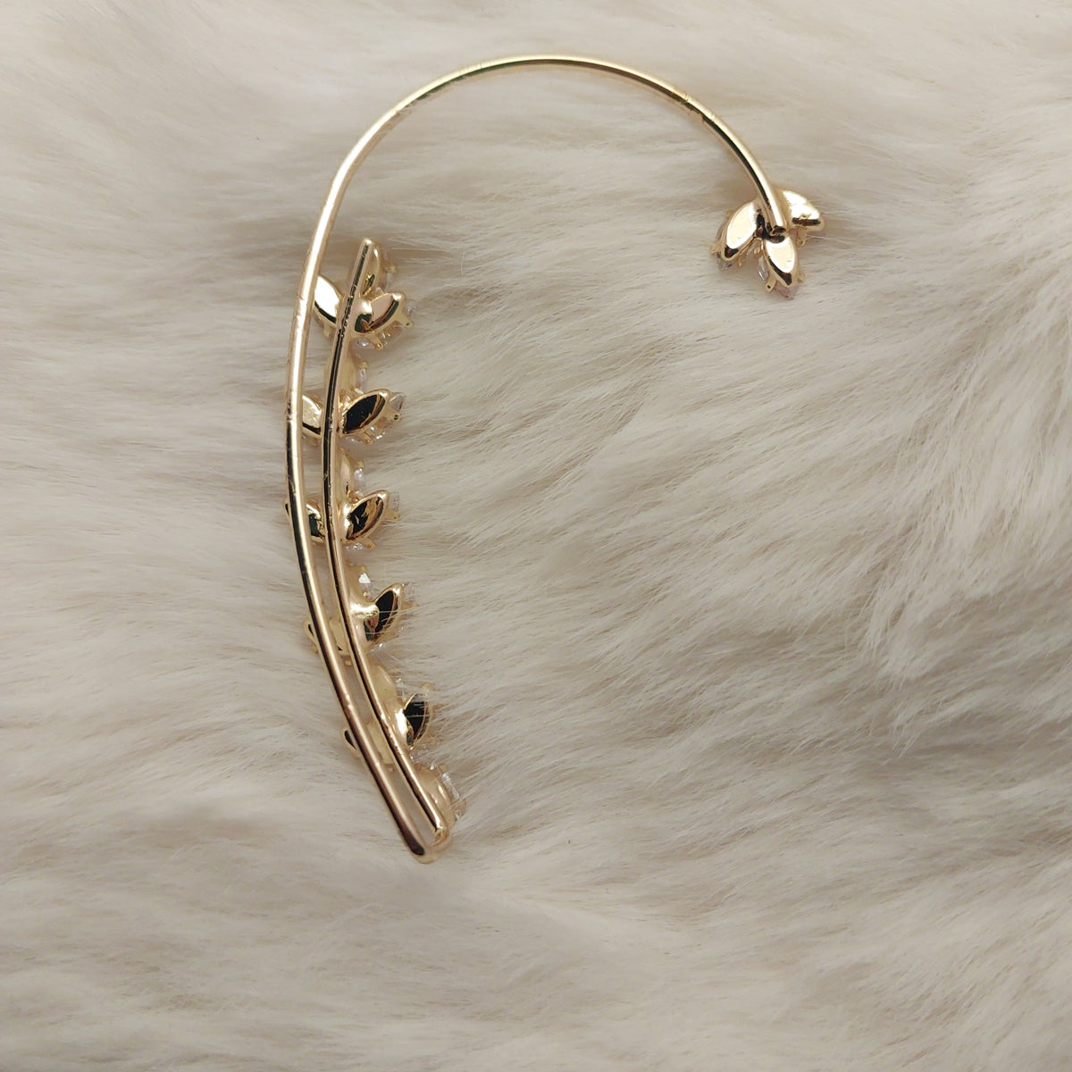 Leaf Symphony Ear Climber - Large