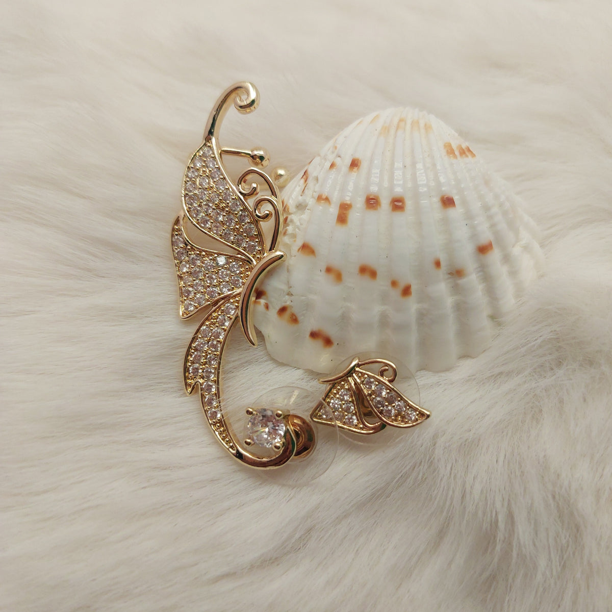 Butterfly Wing Ear Climber - Large