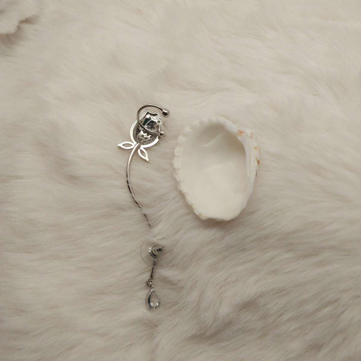 Rosé Cascade Ear Climber - Large