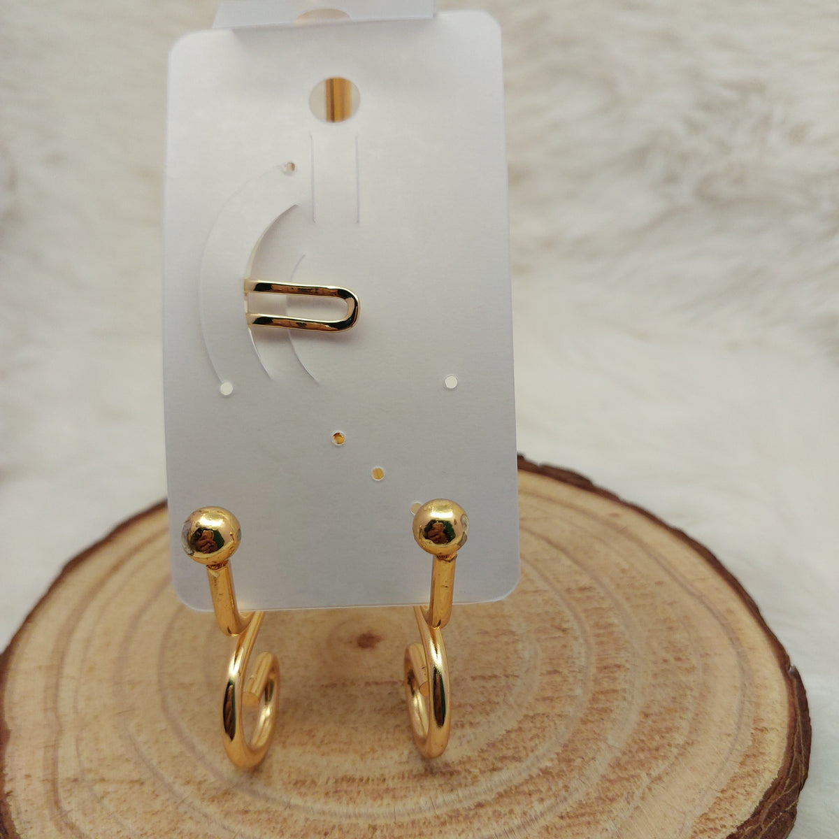 Crystal Avenue Ear Cuff - Small