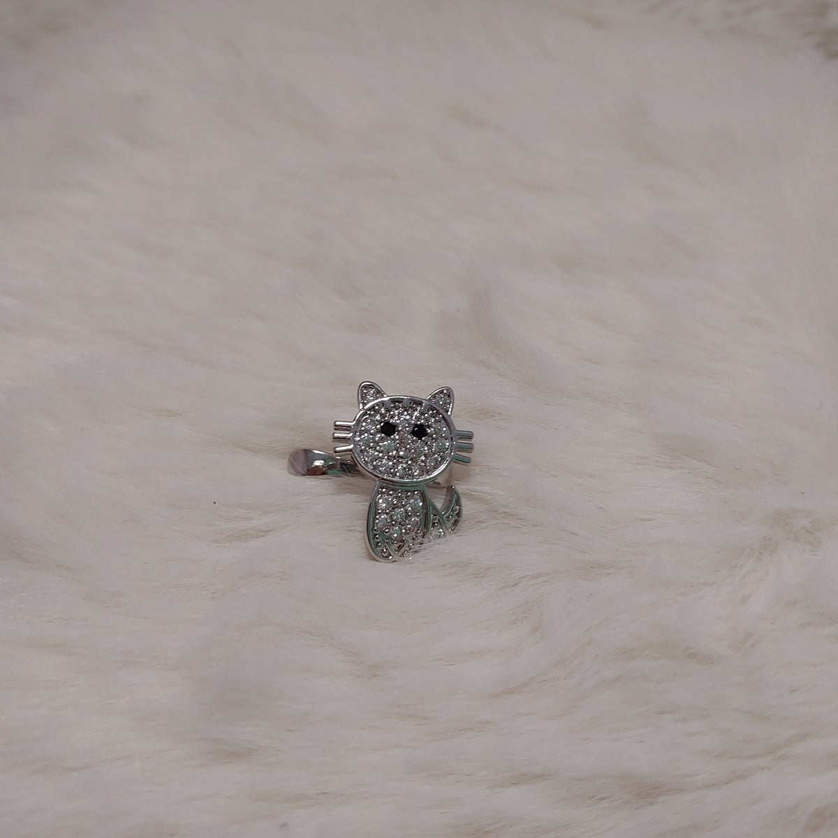 Moonlight Kitty Ear Cuff - Medium