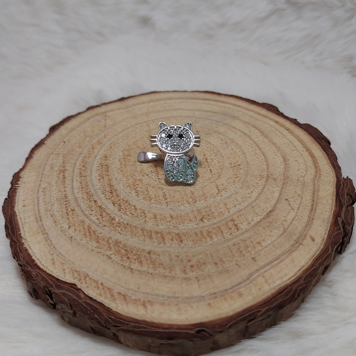 Moonlight Kitty Ear Cuff - Medium