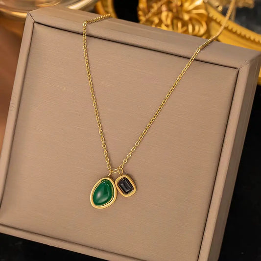 Green Stone Serenity Pendant Chain
