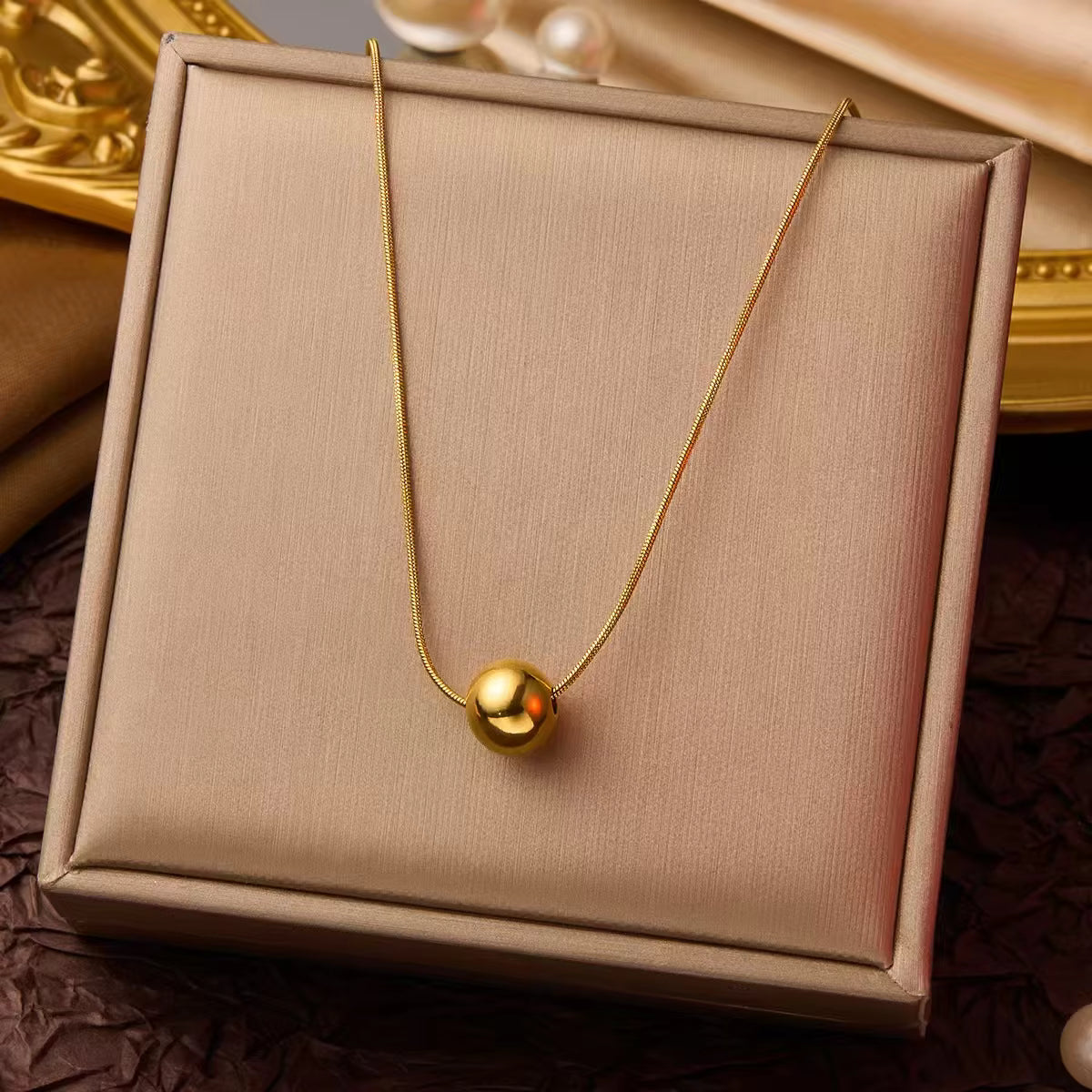 Golden Orb Elegance Pendant Chain