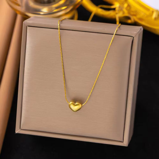 Timeless Love Classic Heart Pendant Chain