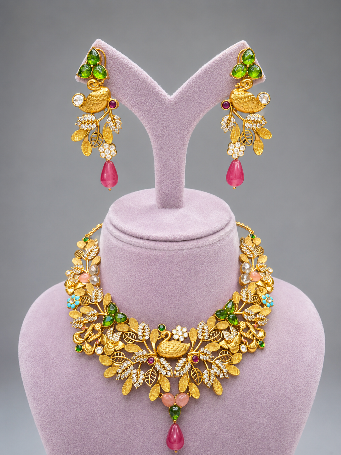 Swan Gold Plated Necklace Set with Earrings