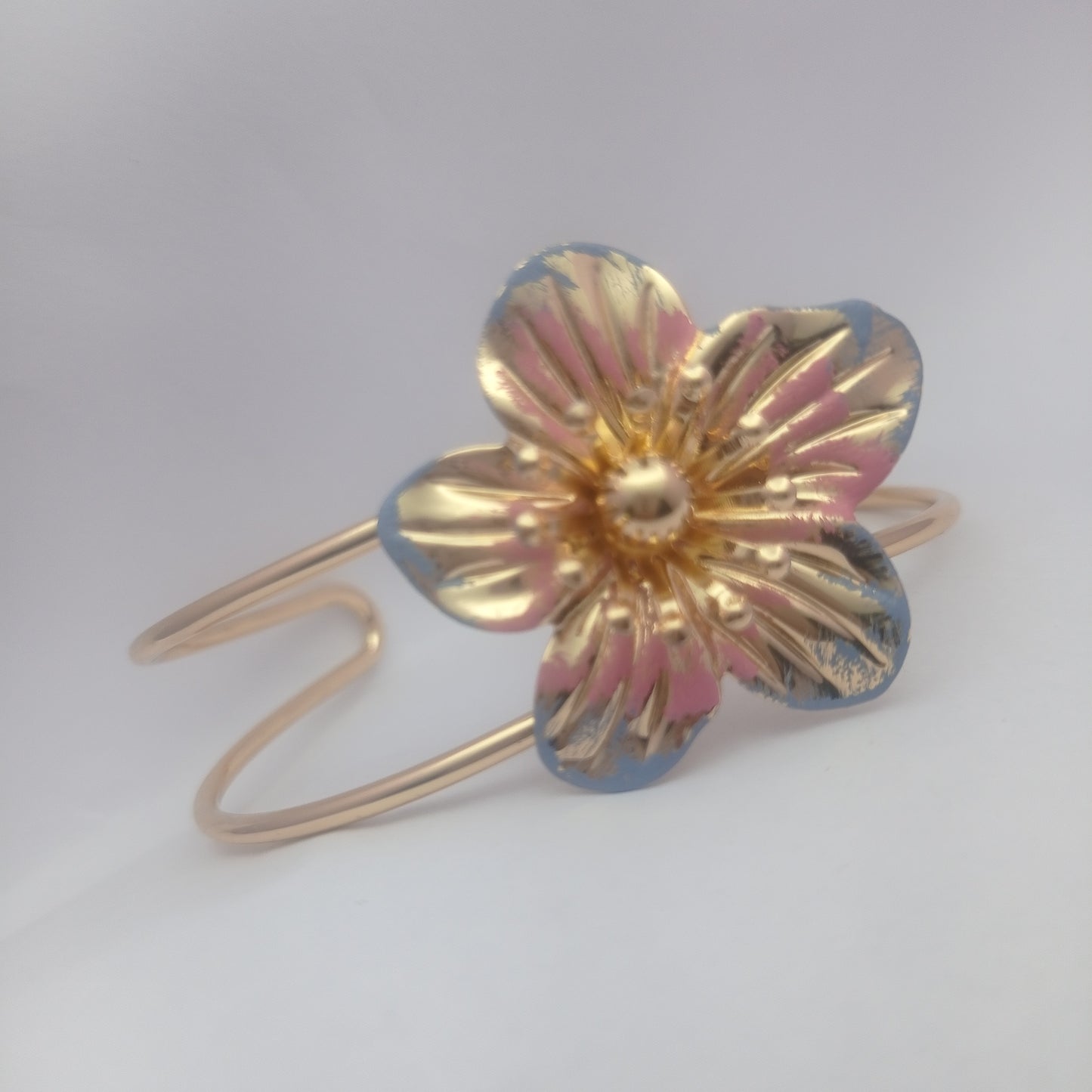Small Daisy Cuff Bangle