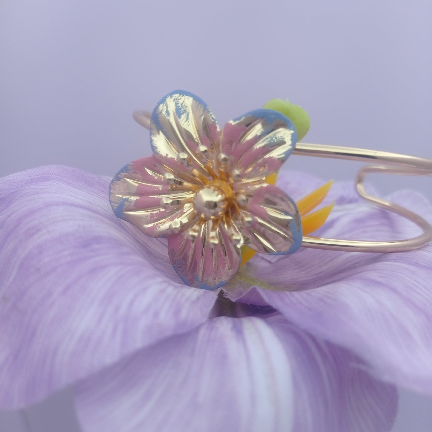 Small Daisy Cuff Bangle