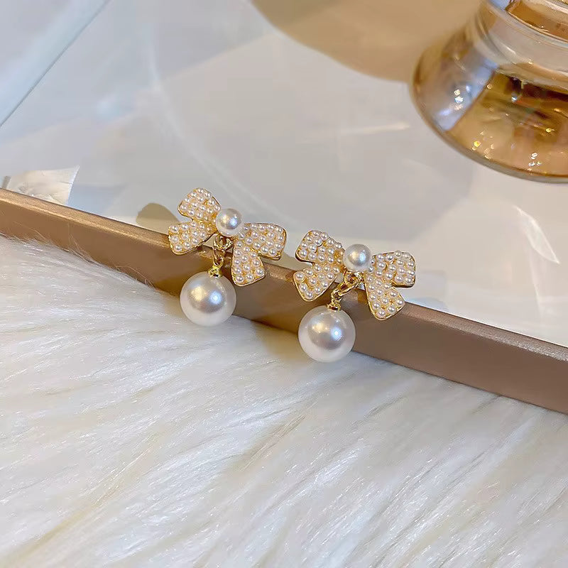 Pearl Bow Drops