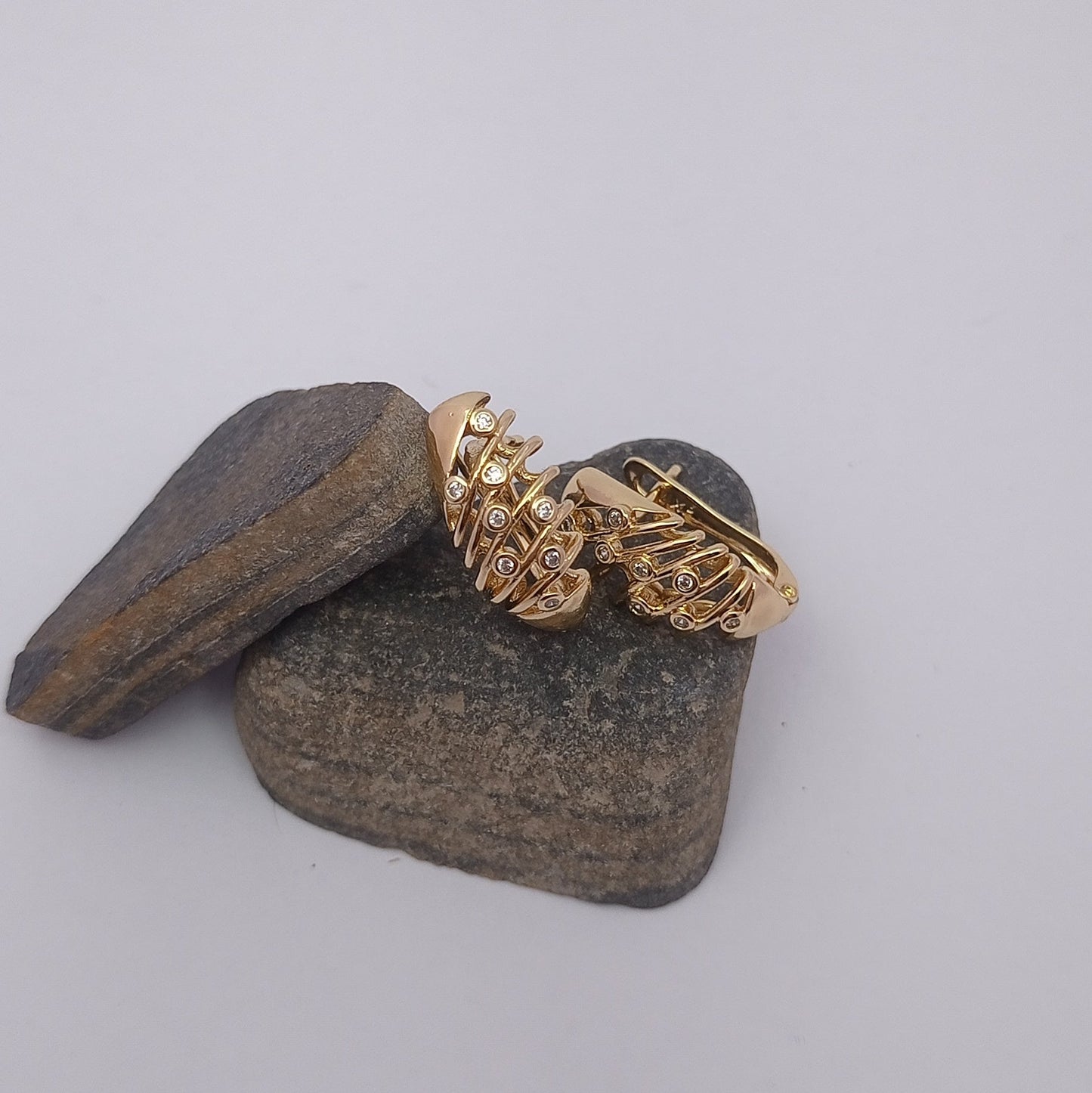 Zig Zag Hoop with Stones Earring