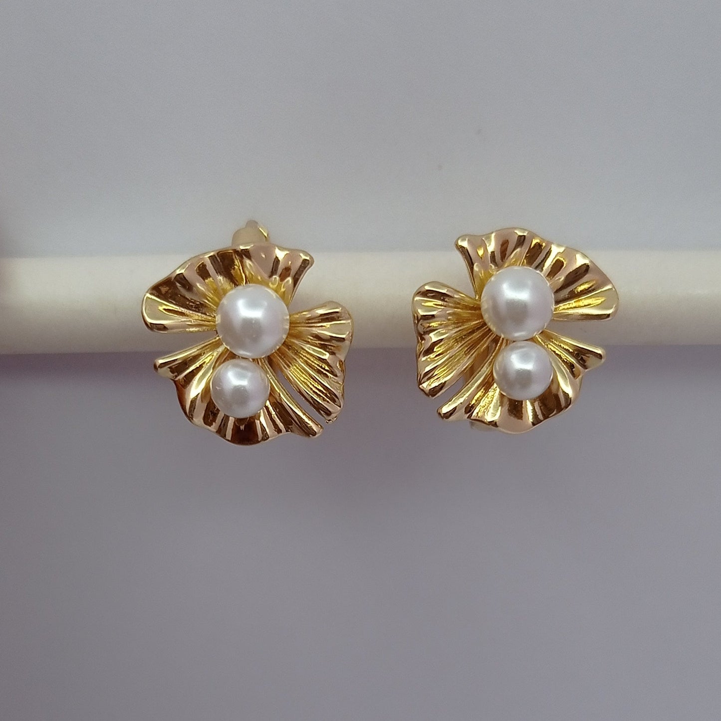 Three Petal Flower with Two Pearls Earring