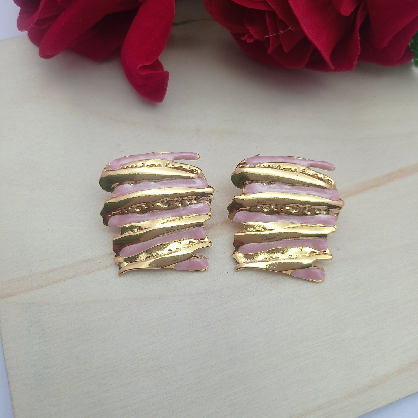 Ocean Gleam Earring