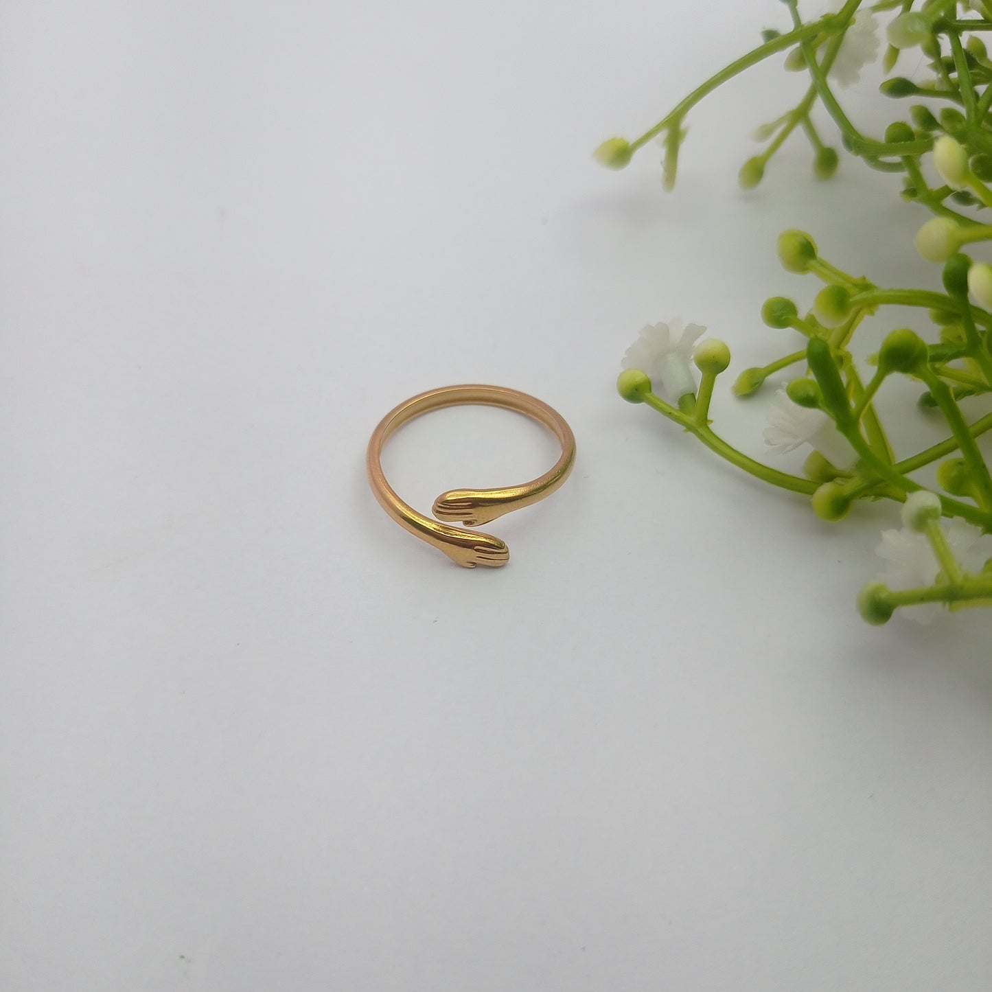 Hug Adjustable Ring – Minimal Hug Adjustable Ring for Women