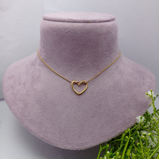 Threaded Heart Chain