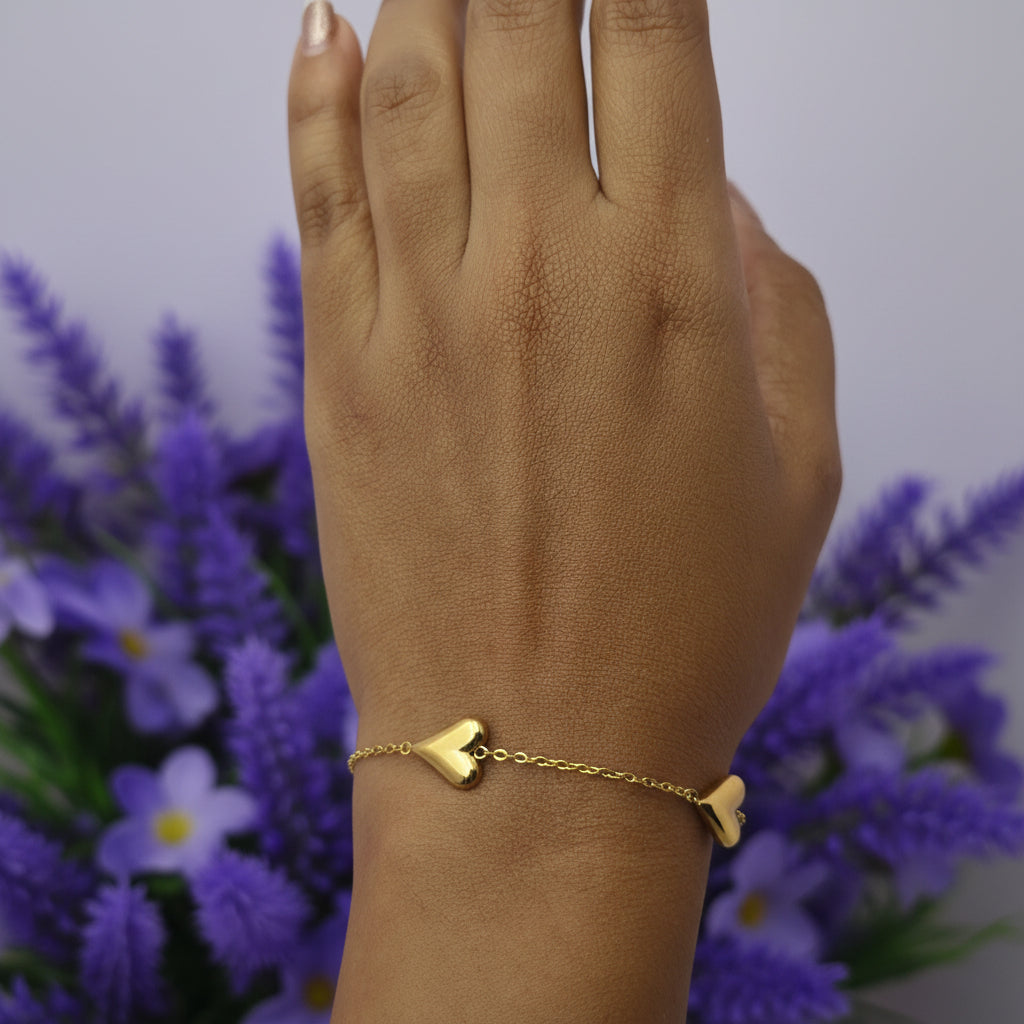 Lined Heart Zircon Bracelet