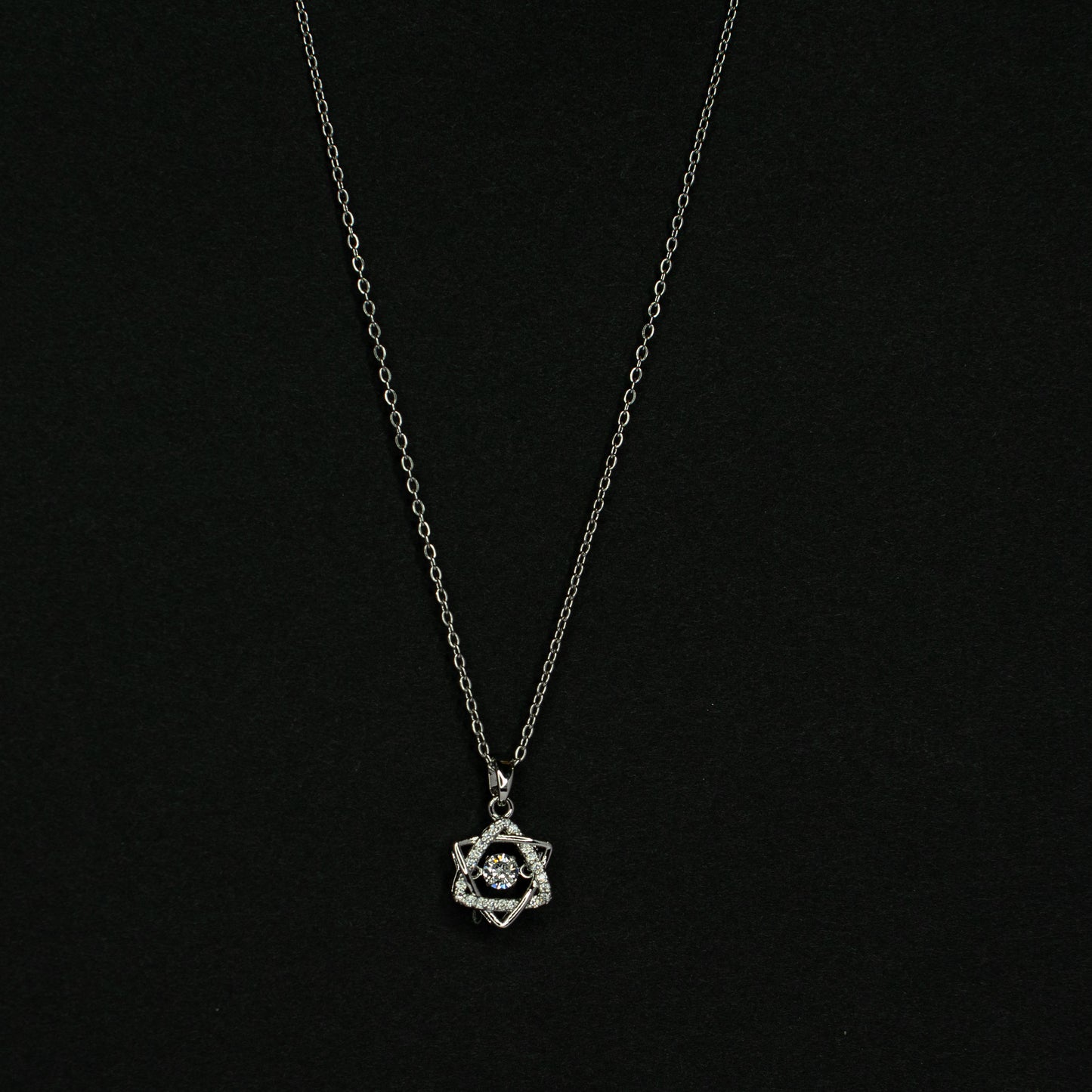 Interlinked Love Stars Pendant Chain