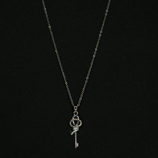 Silver Key of Elegance Pendant Chain