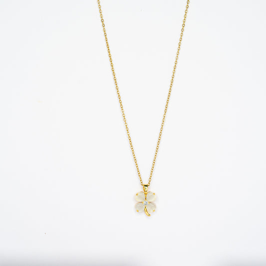 Shell Clover Pendant Chain
