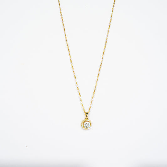 Golden Glow Round Diamond Pendant Chain