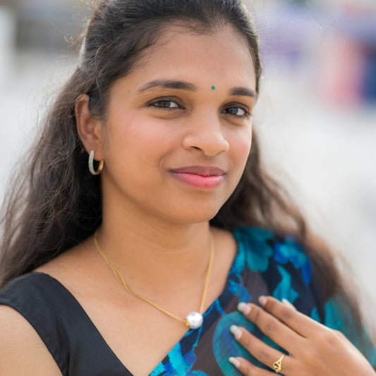 Classic Solitaire Pearl Pendant Chain