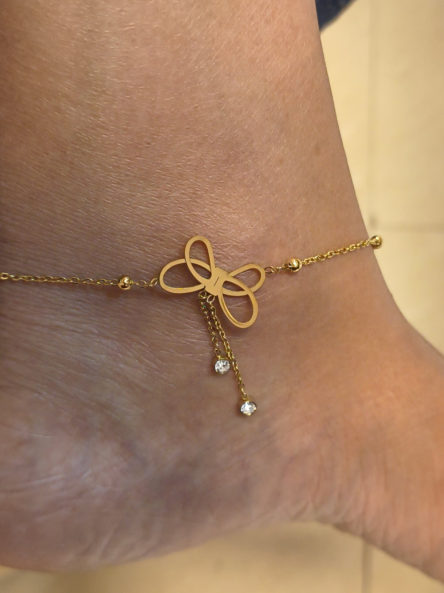 Elegant Bow Butterfly with Sparkling Stone Charms Anklet